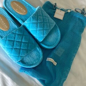 Shira leah Aqua Quilted pool beach size 9 Slippers